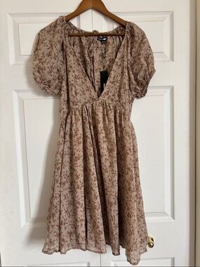 Fashion Nova Beige Floral Midi Dress